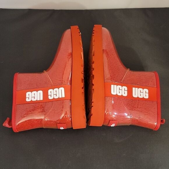 BRAND NEW UGG CLASSIC MINI - WOMEN'S - Picture 11 of 16
